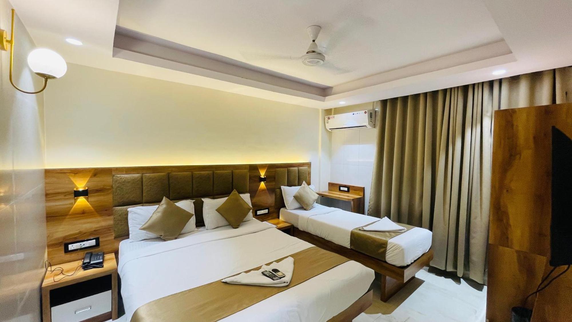 Hotel Arma Residency Mumbai  Buitenkant foto