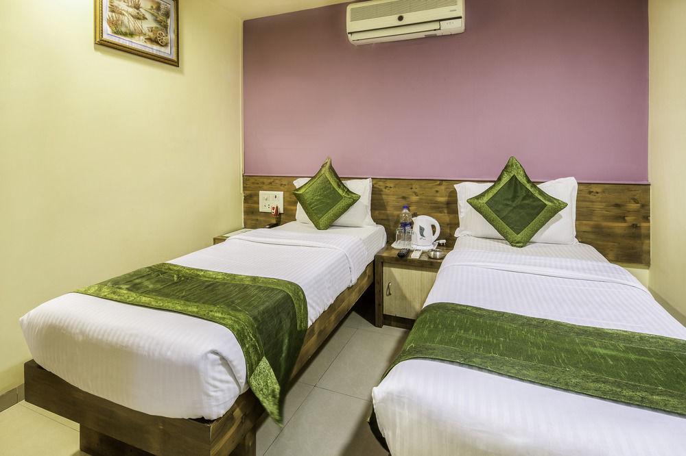 Hotel Arma Residency Mumbai  Buitenkant foto