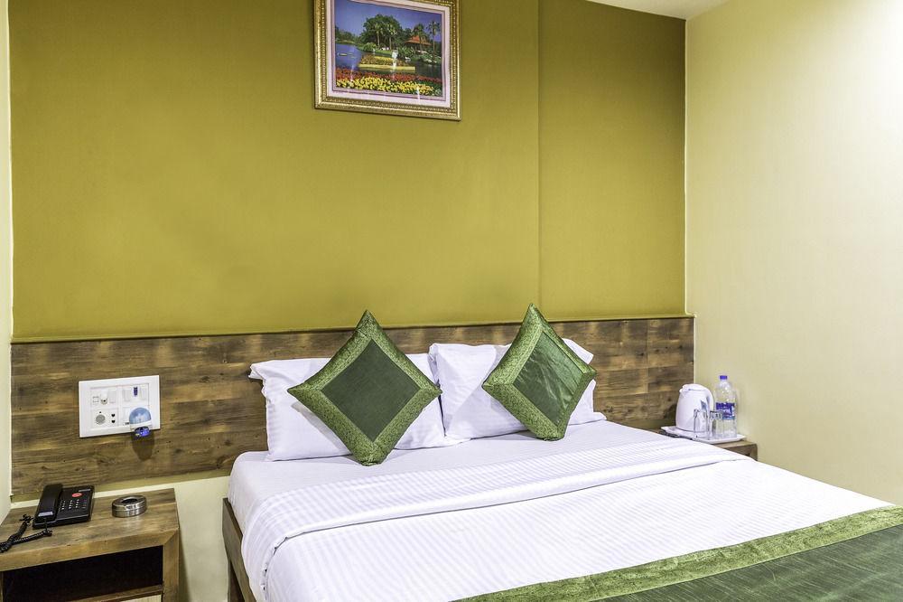 Hotel Arma Residency Mumbai  Buitenkant foto