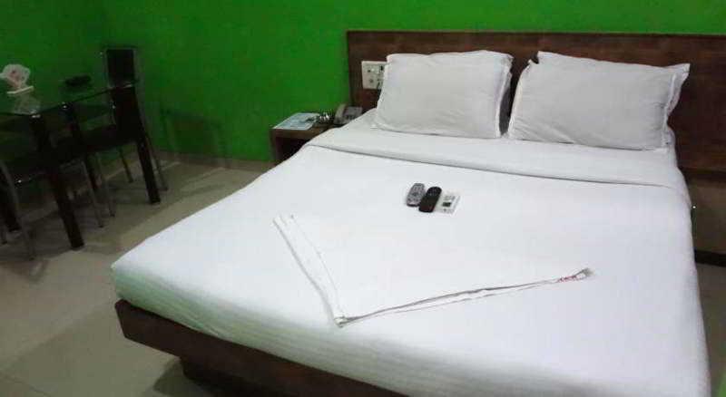 Hotel Arma Residency Mumbai  Buitenkant foto