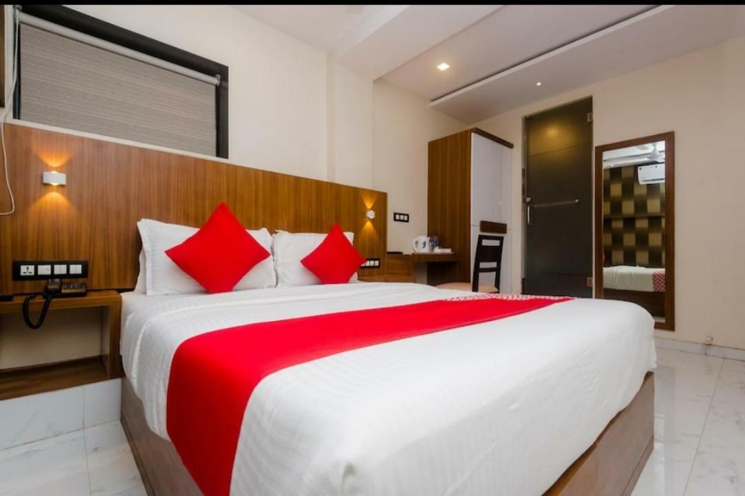 Hotel Arma Residency Mumbai  Buitenkant foto